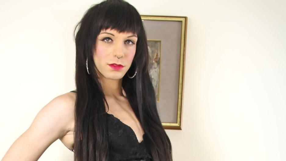 Gina Ferrara Toys Her Ass